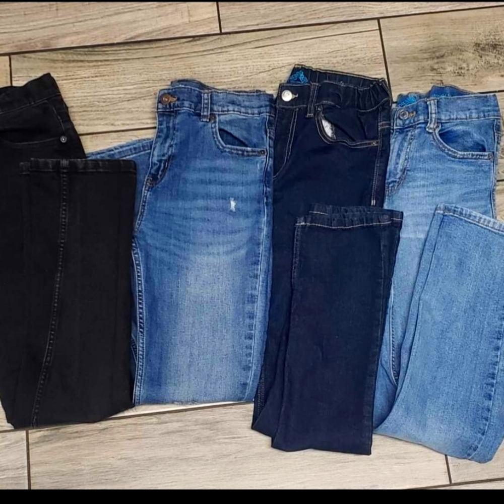 Boy jeans bundle size 16